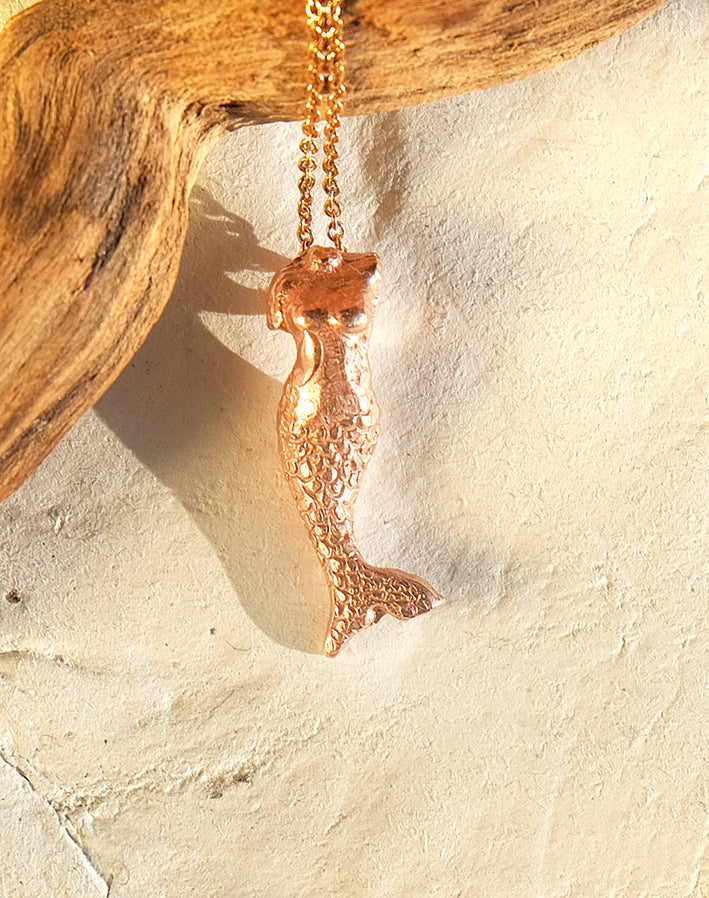 MERMAID RED GOLD | NECKLACE